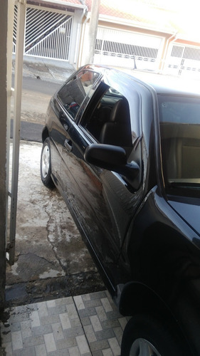 Gol G4 1.0 Flex Completo