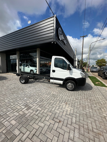 Iveco Daily 55/170 Chasis. Año 2017. 758.000 Km