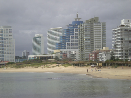 Apartamento En Rambla Williman Parada 2 Frente Al Mar
