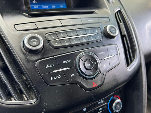 Ford Focus SE 2.0