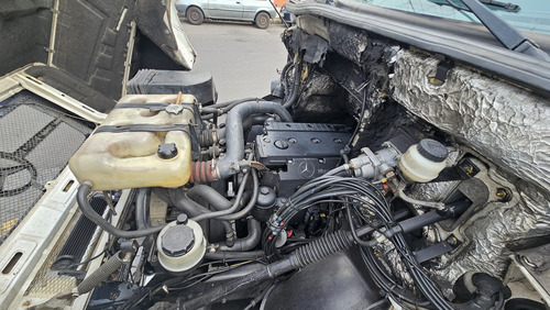 Mercedes Benz 1318 Chasis Largo Año 2013