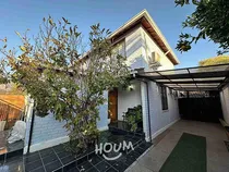 Comprar Linda Casa Con Amplios Espacios