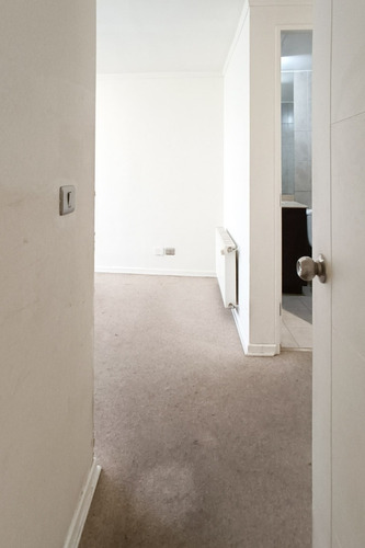 Imagen 9 de 20 de Departamento Con Hermoso Baño De Cerámica