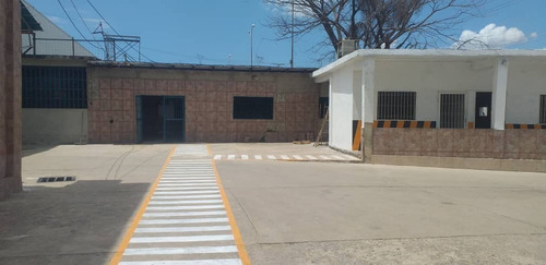 Imagen 1 de 19 de Fabrica De Embutidos En Villa De Cura, Aragua.