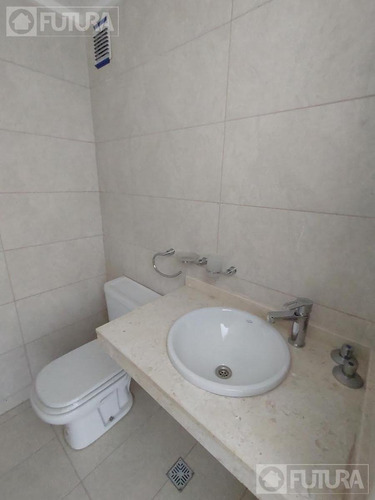 Imagen 8 de 12 de Departamento - Alberdi