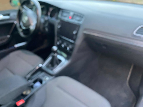 Imagen 5 de 6 de Volkswagen Golf 2018 1.4 Comfortline Tsi