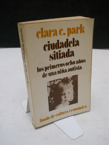 Ciudadela Sitiada 8 Años Niña Autista - Clara Park Autismo