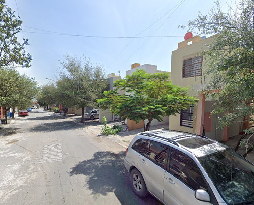 Casa En Venta En Parque Industrial, General Escobedo, N.l. / Recuperacion Bancaria Laab2