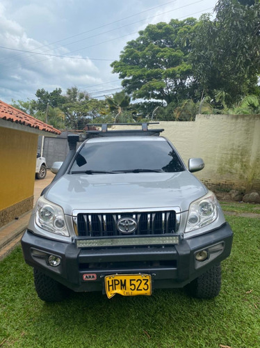 Toyota Prado 2014 Gasolina Plateada