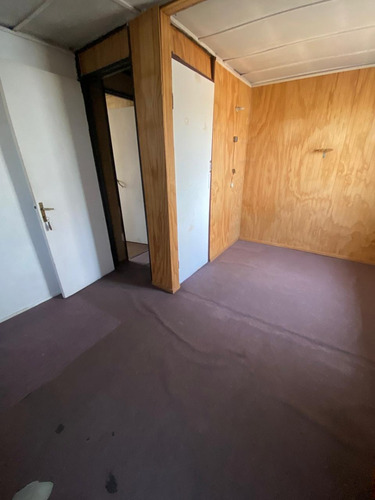 Se Vende Casa 3d+1b A Cuadras Del Metro Lo Valledor Pac
