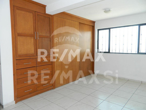 Imagen 15 de 30 de Venta Casa Colinas Del Bosque