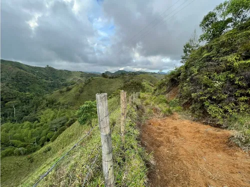 Venta De Finca En Vereda Paramillo, Fresno, Tolima