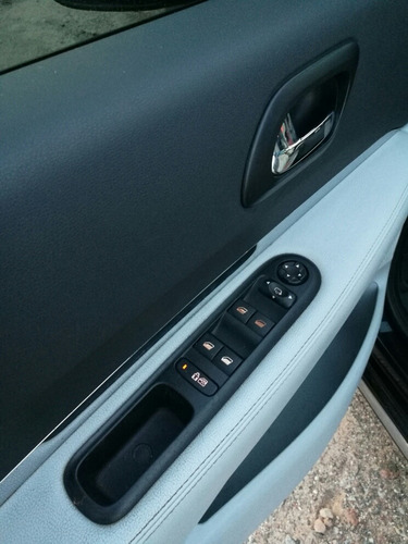 Peugeot 3008 2.0 Premium Plus Hdi Tiptronic 2012
