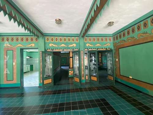 Casa En Venta, Estilo Chino Original, 5 Recámaras, Piscina, Cancha Basquet, Valladolid, Yucatán