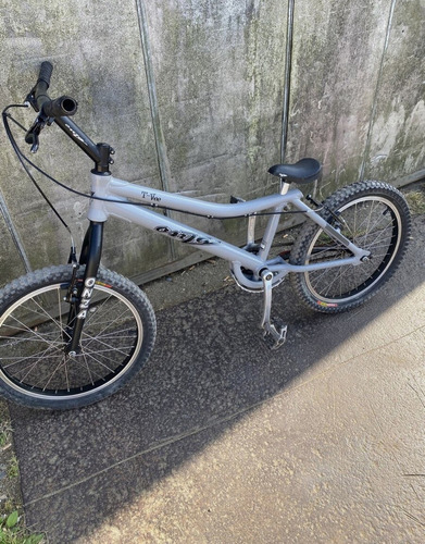 Onza T-vee Trials Bike Jump Bike Used (Usado)