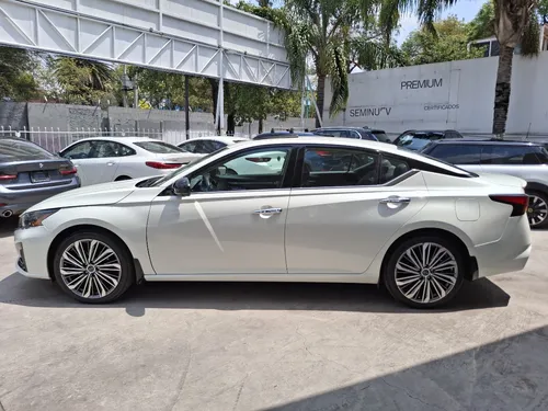 Nissan Altima 4p Exclusive L4/2.0/T Aut