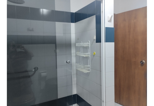 Alquilo Apartamento 110 Mts2 Los Chaguaramos 9143