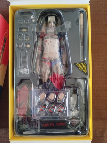 Hot Toys Harley Quinn Suicide Squad 1/6 Mms383 (como Nueva)
