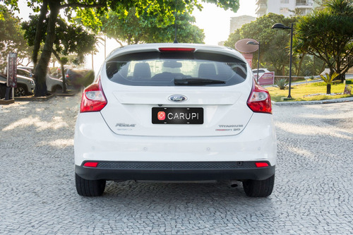 Ford Focus Hatch Titanium Plus 2.0 16v Powershift