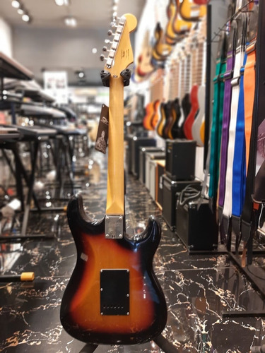 Imagen 3 de 8 de Guitarra Electrica Squier Strato Classicvibe 60 Zurda Outlet