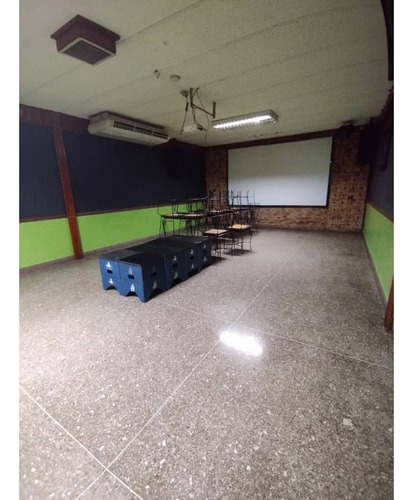 Venta Local Comercial, C.c Arpe Z07-08
