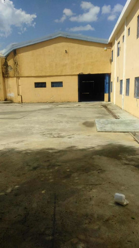 Vendo 3 Naves Industriales 3.350metros En65 Millones
