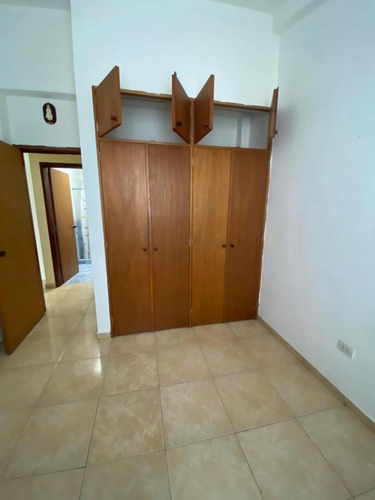 Hermosa Casa Bifamiliar Urb Teques Iii La Santa María