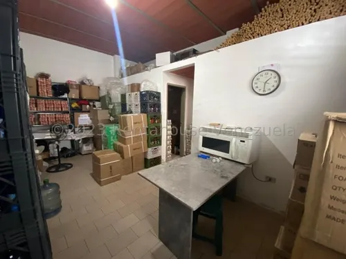 Local En Venta - Mls #23-33944