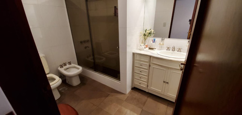 Imagen 9 de 18 de Piso 3 Ambientes En Arenales Y Roca
