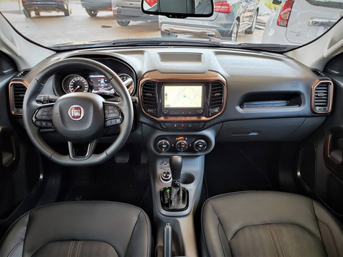 Imagem 8 de 14 de Fiat Toro 2.0 16v Turbo Diesel Volcano 4wd At9