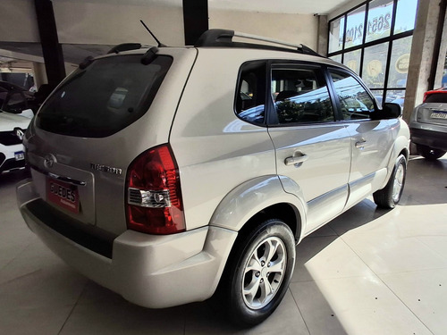 Hyundai Tucson 2.0 MPFI GLS 16V 143CV 2WD FLEX 4P AUTOMÁTICO