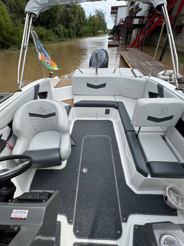 Lancha Open Klase A 210 Yamaha 150 Hp 4 Tiempos 10 Hs De Uso