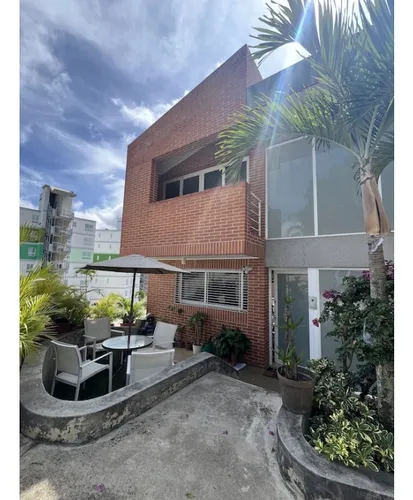Town House Loma Linda 304m2