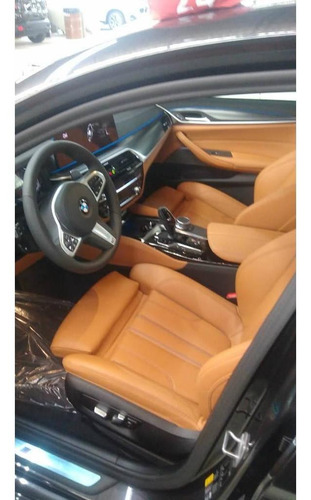 Imagem 2 de 5 de Bmw 530 E M Sport 2.0 Turbo Híbrido