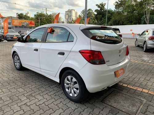 Imagem 2 de 9 de Chevrolet Onix 1.0 Mpfi Joy 8v Flex 4p Manual