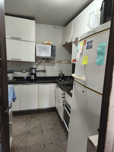 Casa Com Bar E Piscina Em Grande Terreno E Ótima Localização