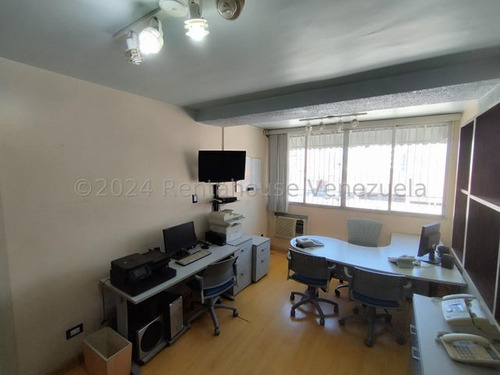 Oficina En Venta El Recreo 24-23942