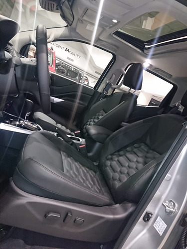 Imagen 9 de 25 de Nissan Frontier 2023 2.3bt Platinum 4x4 At L22