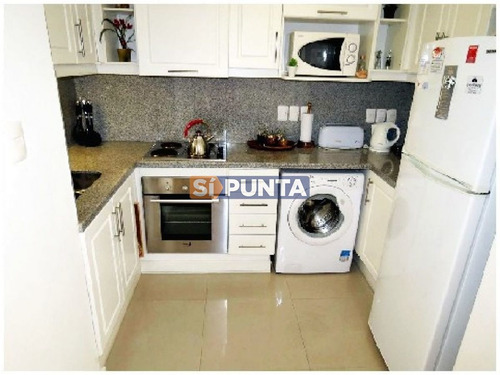 Imagen 30 de 30 de Apartamento En Alquiler Anual