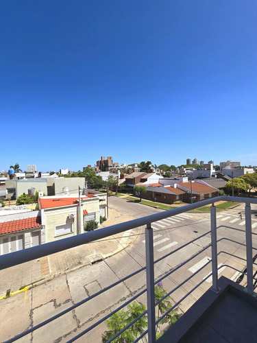 Departamento En Venta - Barrio Candioti
