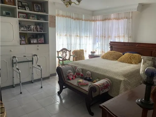 Apartamento En Venta Laureles Unifamiliar