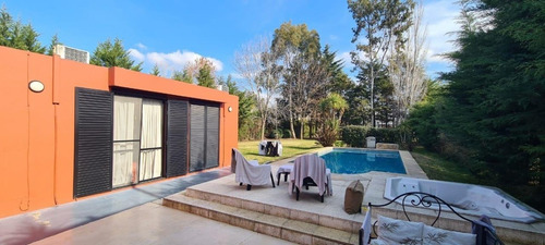 Imagen 4 de 16 de Hermosa Casa 4 Ambientes En Barrio Privado El Lauquen