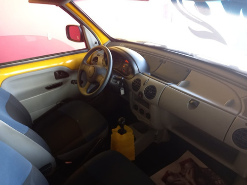 Imagem 11 de 12 de Renault Kangoo Express 1.6 Completa 2013