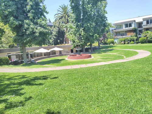 Condominio San Felix. Rodeado De Áreas Verdes.