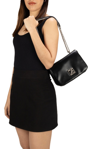 Bolsa Crossbody Cloe Izisyla Chico Color Negro