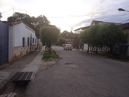 Leida Falcon Rentahouse Vende Terreno En Bejuma Carabobo 23-11663 Lf