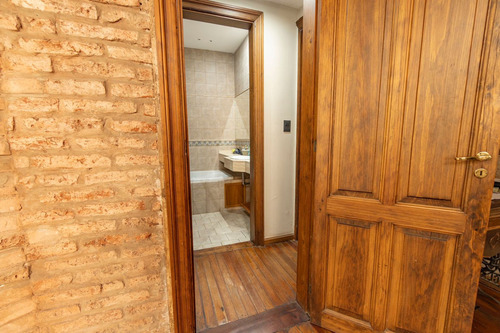 Casa 4 Ambientes Con Parque Y Cocheras