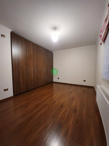 Hermosa Casa De 6 Dorm. En Parcela Para Arriendo En Valdivia