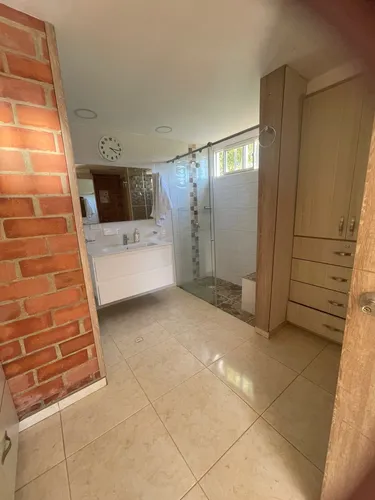 Venta Espectacular Casa Campestre, Precio De Oportunidad. A Puerta Cerrada. De Un Piso; Entre La Cumbre Y Pavas. Lote 1.000 Mtrs.