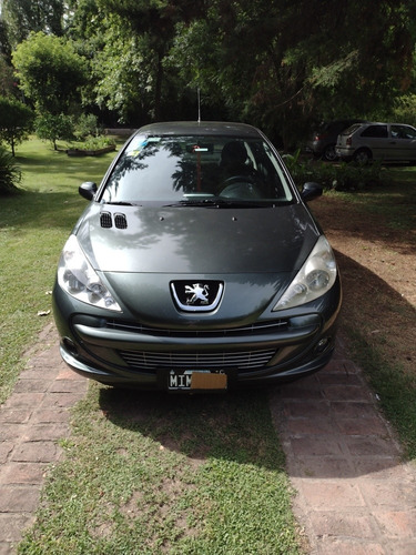 Peugeot 207 1.4 Sedan Allure 75cv 2013